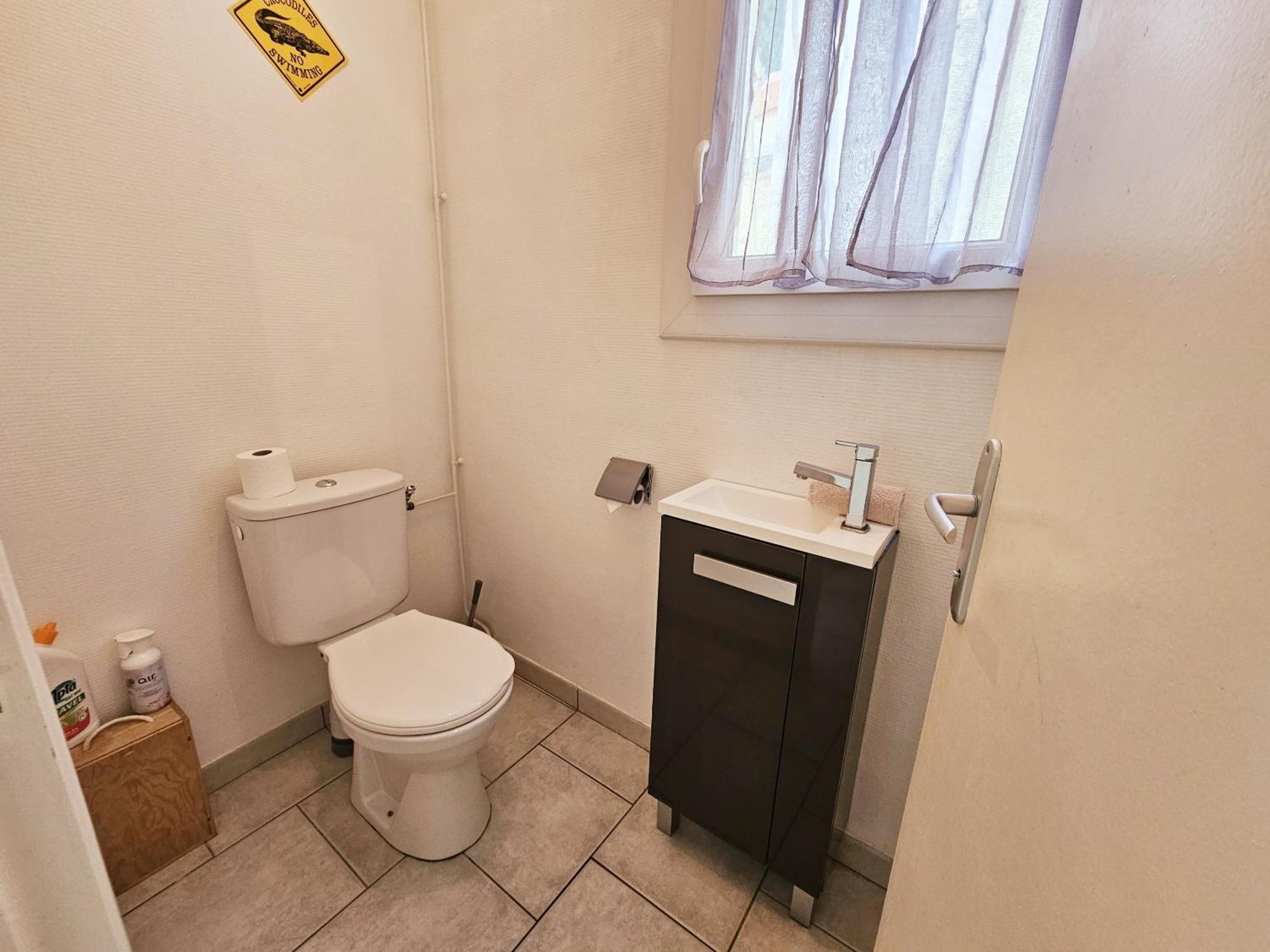 Maison De Confortable Avec Cour Interieure Holiday home